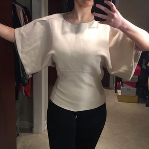 Cream Cinched Waist Sweater 🕊